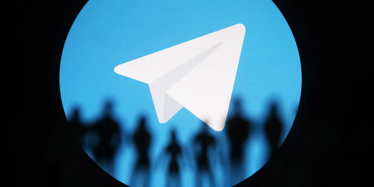 Telegram group messaging assistant